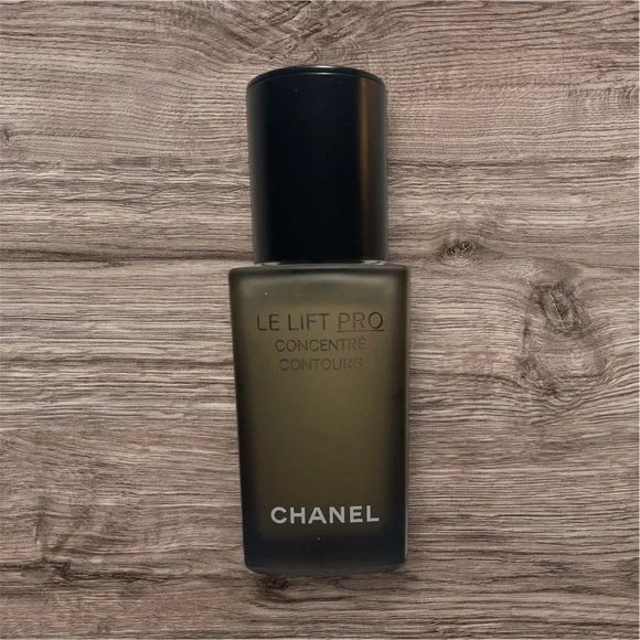 Chanel Le Lift Pro Contours - Picture 3 of 10